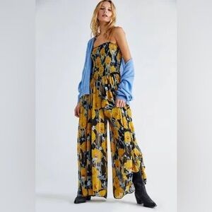 Free People Sz XS Sophia Jumpsuit With Smocking in Floral Black Combo Yellow NWT